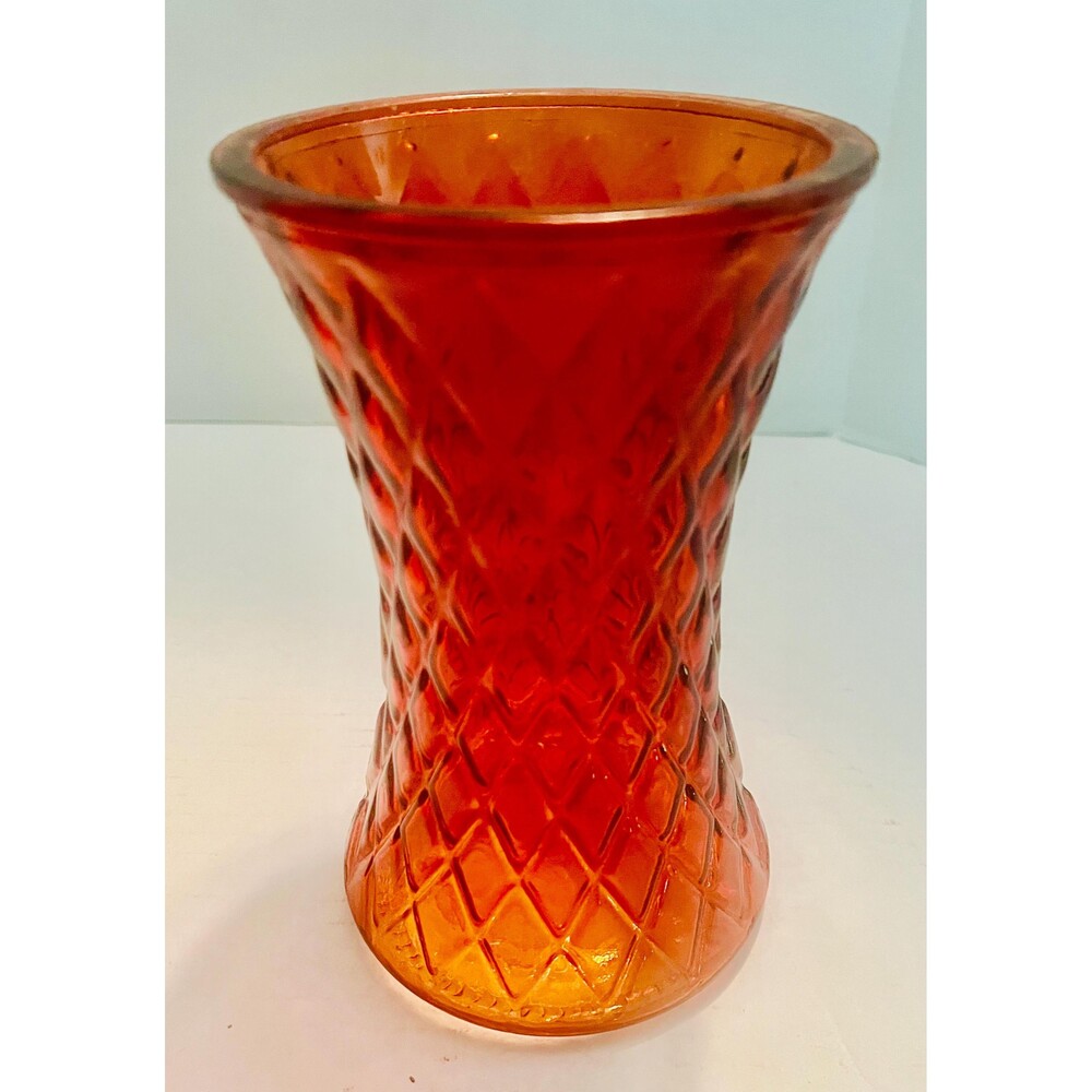 Vintagd red Paula DPS Flash #2 ruby red glass vase diamond pattern textured